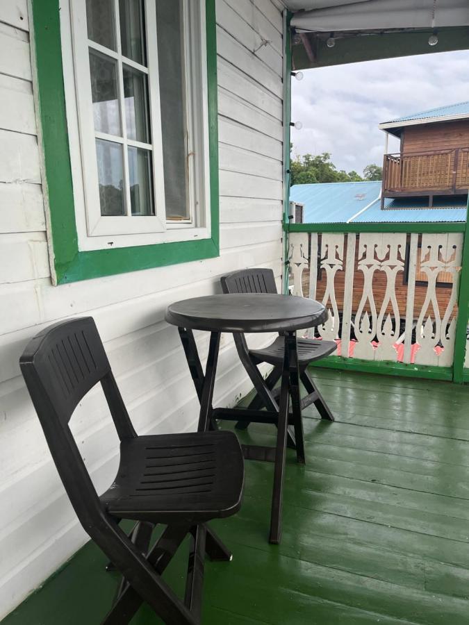 Hostal Cay Bastimentos Exteriör bild