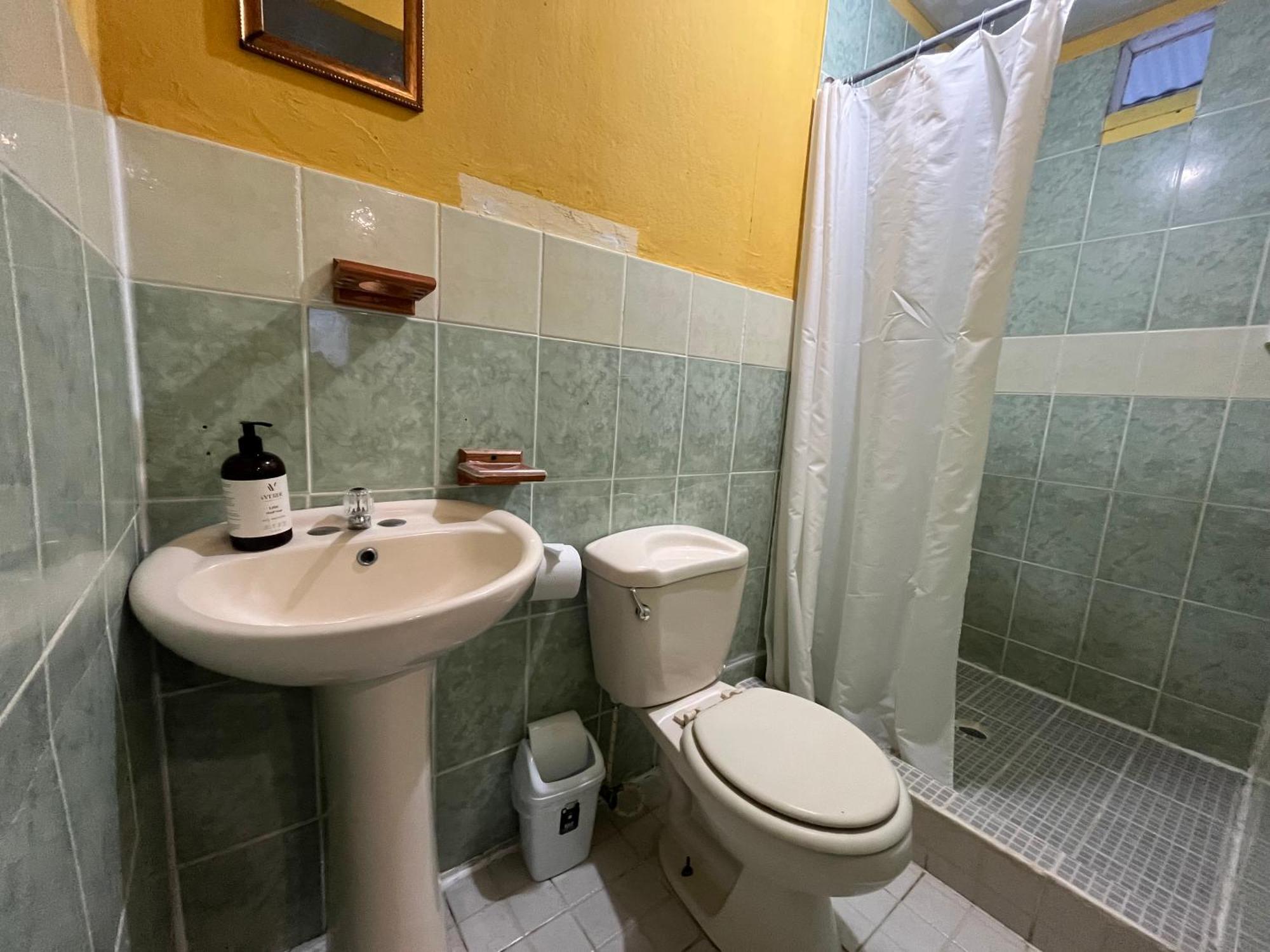 Hostal Cay Bastimentos Exteriör bild